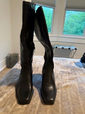 Vince Camuto Black Knee-High Leather Heeled Boots